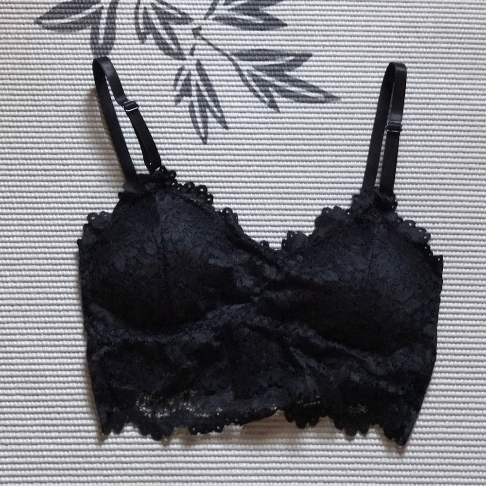 Lace crop top